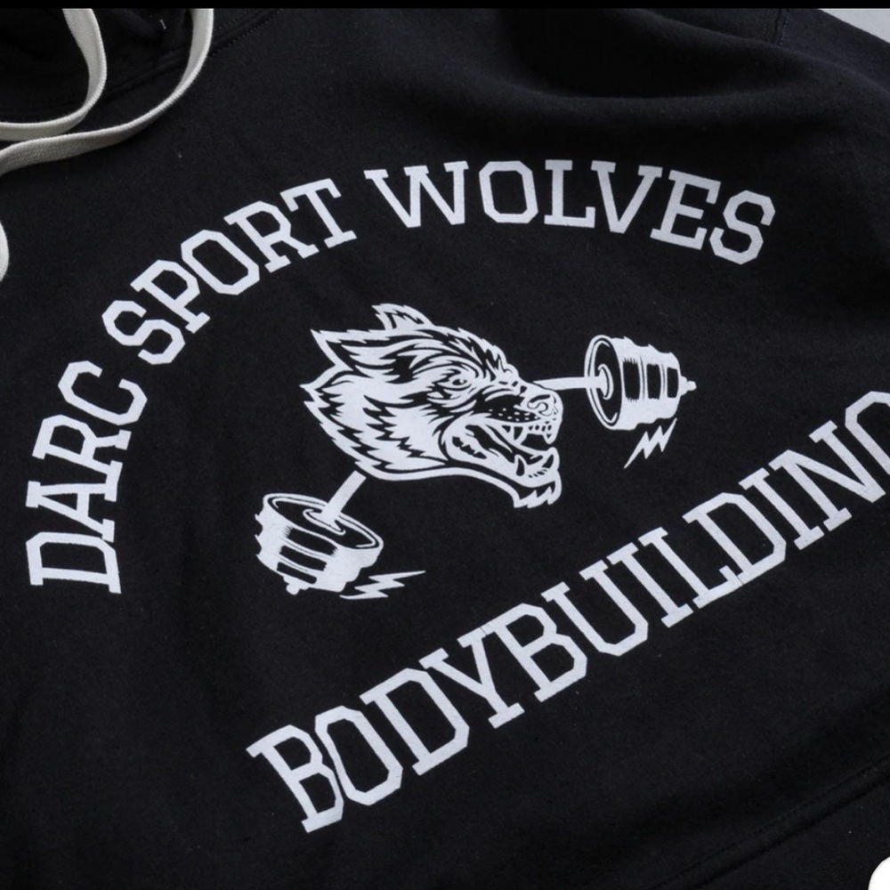 LOOKING FOR THIS DARC SPORT DESIGN APPAREL - Picture 2 of 2